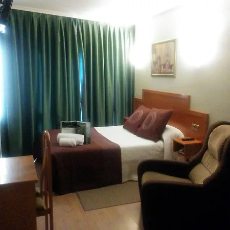 Carbayon Szálloda Oviedo