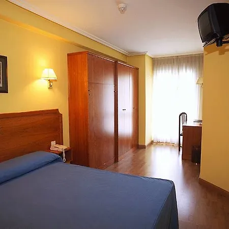 Carbayon Szálloda Oviedo