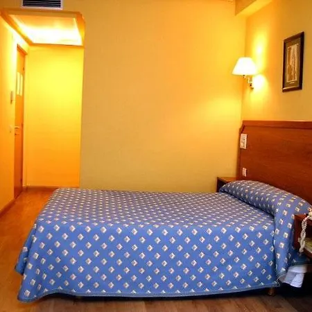 Carbayon Hotel