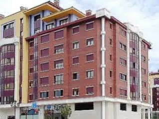 Hotel Carbayon