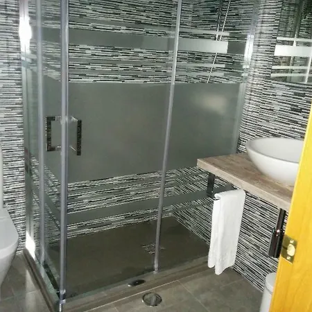 Carbayon 호텔 오비에도